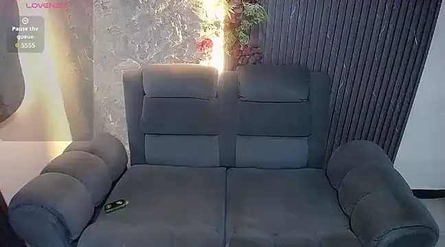 denise babe  online show from 15, 3, 2025