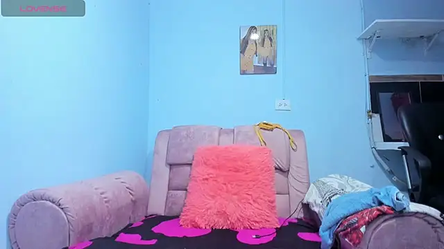 denise babe  online show from 16, 7, 2026