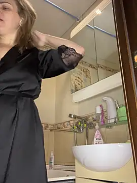 Lusi Luxary online show from 26, 11, 2025