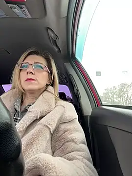 Lusi Luxary online show from 11, 3, 2025