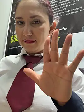 Megan-01- online show from 28, 2, 2026