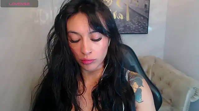 Snapshot of Isabella_Collen_v chatting on 16, 6, 2026 Isabella Collen v online show from 16, 6, 2026