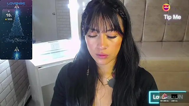 Isabella Collen v online show from 22, 12, 2025