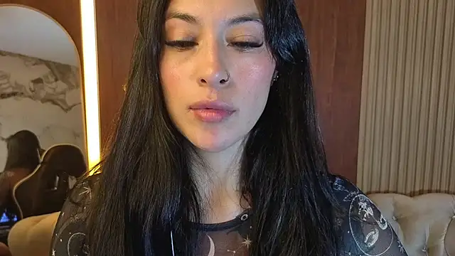 Snapshot of Isabella_Collen_v chatting on 9, 7, 2026 Isabella Collen v online show from 9, 7, 2026