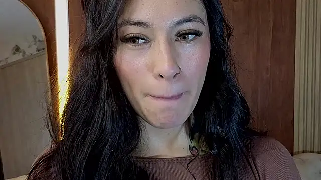 Snapshot of Isabella_Collen_v chatting on 16, 7, 2026 Isabella Collen v online show from 16, 7, 2026