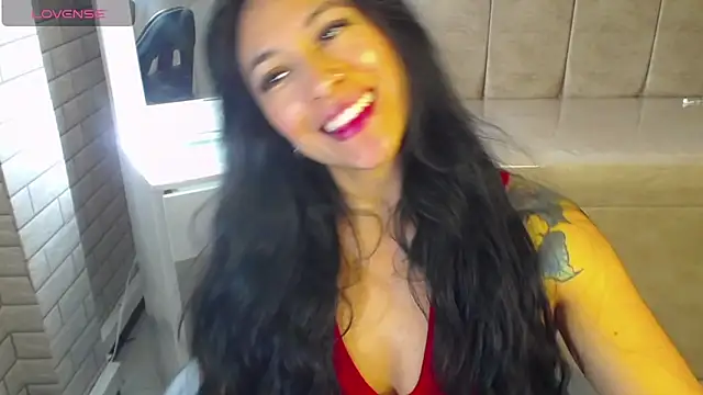 Isabella Collen v online show from 17, 12, 2025