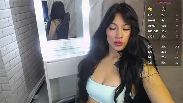 Isabella Collen v online show from 17, 3, 2026