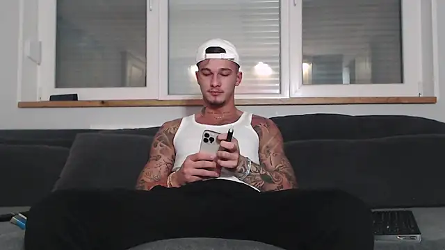 Zzedd online show from 20, 2, 2025