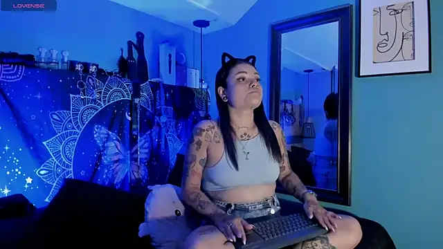 ChloeAllennn online show from 1, 5, 2026
