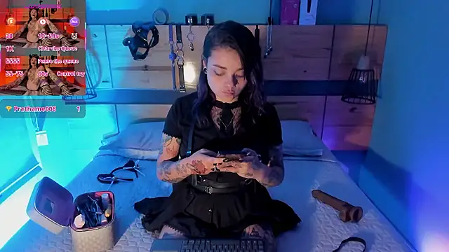 ChloeAllennn online show from 17, 1, 2026