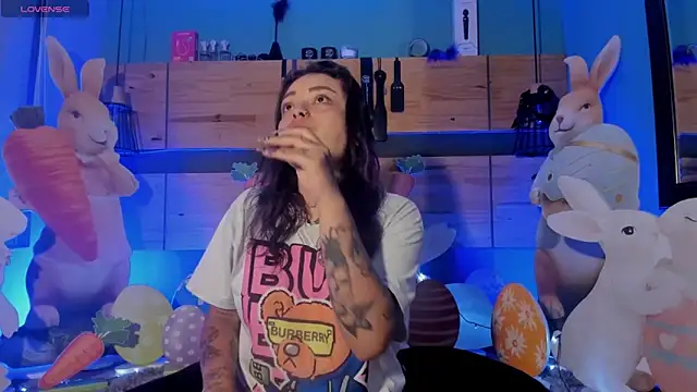 ChloeAllennn online show from 29, 3, 2026