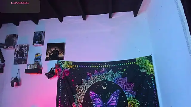 ChloeAllennn online show from 9, 3, 2025