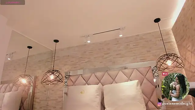 celene midnight online show from 25, 10, 2025