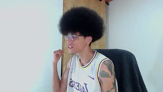 Snapshot of Smith_Gael chatting on 15, 5, 2026 Smith Gael online show from 15, 5, 2026