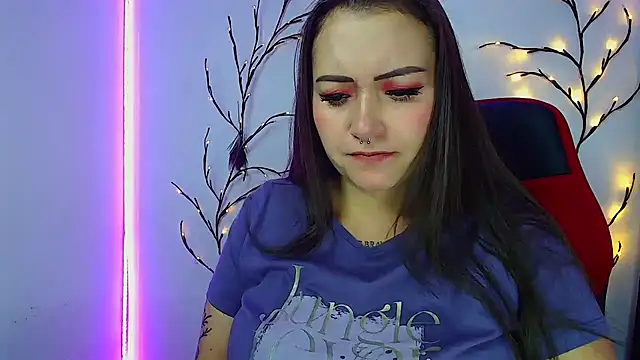 Luna kitty online show from 23, 9, 2025