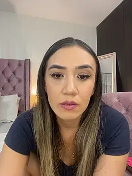 natashaleightt online show from 26, 10, 2025