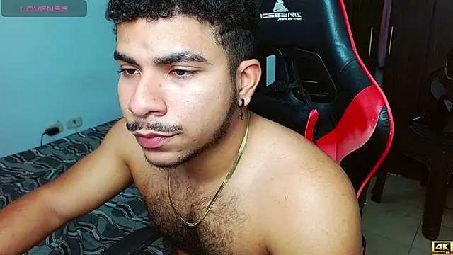 Javier Hot27 online show from 4, 4, 2026