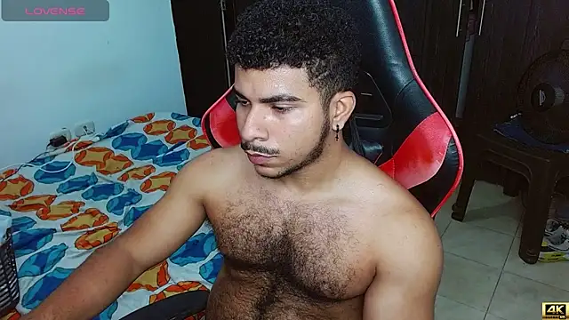 Javier Hot27 online show from 7, 4, 2026