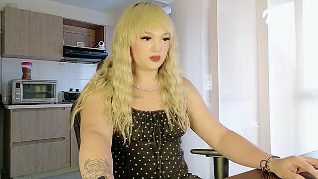 ScarletThompsonx online show from 19, 7, 2026
