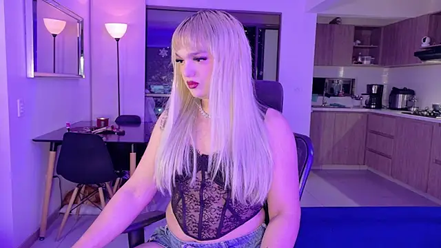 ScarletThompsonx online show from 25, 2, 2026