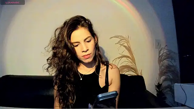 Snapshot of jessyegoldenn chatting on 18, 6, 2026 jessyegoldenn online show from 18, 6, 2026