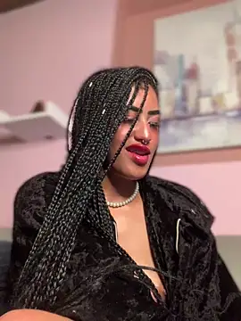 MichelleDiaz Pink online show from 13, 3, 2025