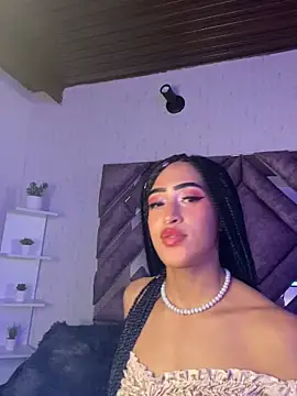 MichelleDiaz Pink online show from 18, 3, 2025