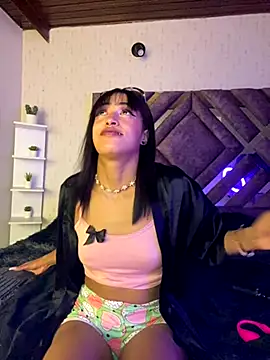 MichelleDiaz Pink online show from 24, 9, 2025