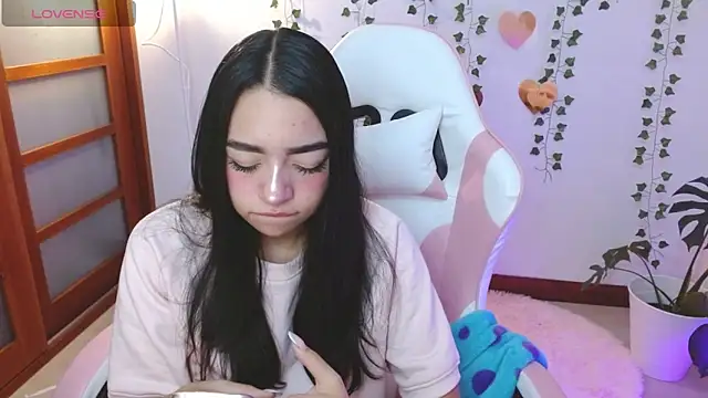 Snapshot of hellokitty__valery chatting on 22, 6, 2026 hellokitty valery online show from 22, 6, 2026