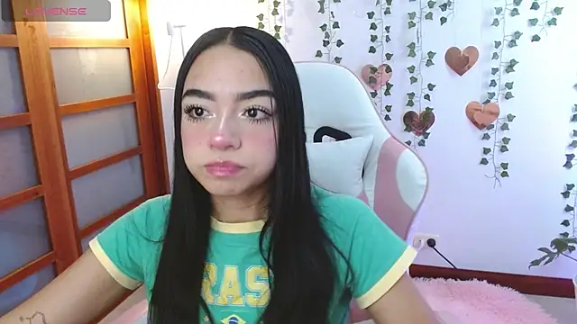 Snapshot of hellokitty__valery chatting on 25, 6, 2026 hellokitty valery online show from 25, 6, 2026