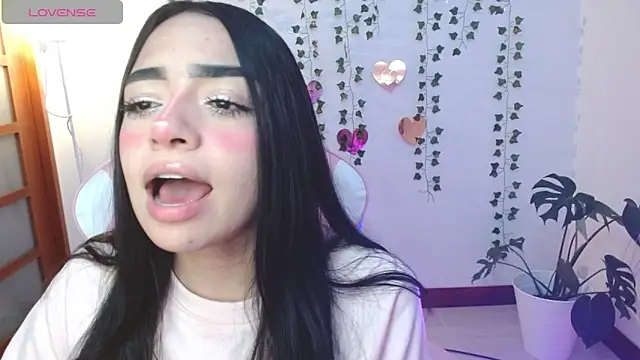Snapshot of hellokitty__valery chatting on 30, 6, 2026 hellokitty valery online show from 30, 6, 2026