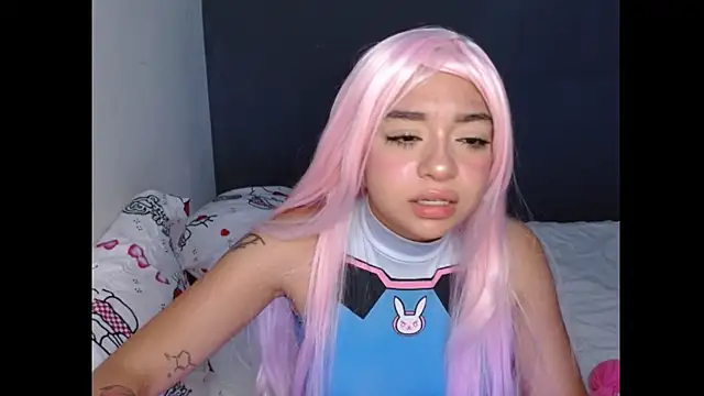 hellokitty  valery online show from 15, 12, 2025