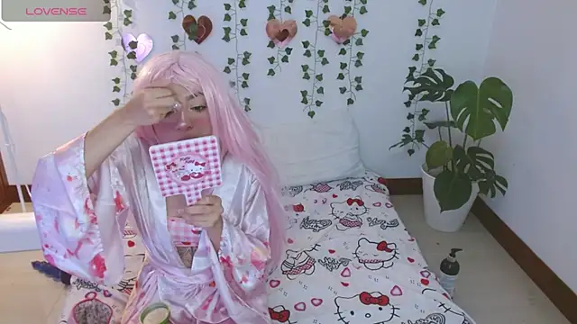 hellokitty  valery online show from 14, 4, 2026