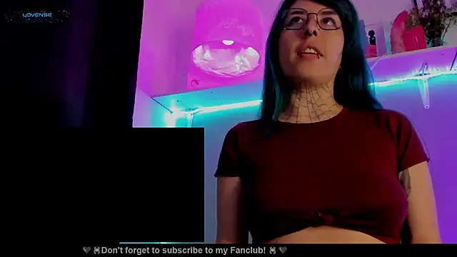 Hisato111 online show from 6, 10, 2025