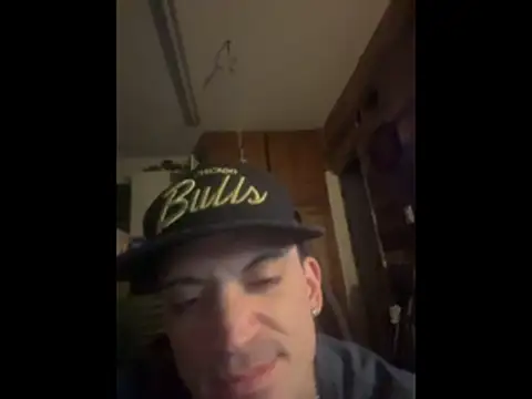 Polaroid White online show from 21, 12, 2025