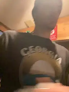 Polaroid White online show from 30, 10, 2025