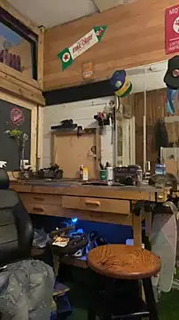 Polaroid White online show from 8, 11, 2025