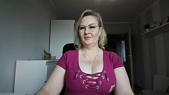 DianaLive online show from 10, 3, 2026