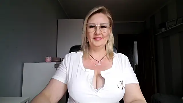 DianaLive online show from 13, 4, 2026