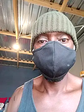 Snapshot of TheBlackT chatting on 28, 2, 2026 TheBlackT online show from 28, 2, 2026