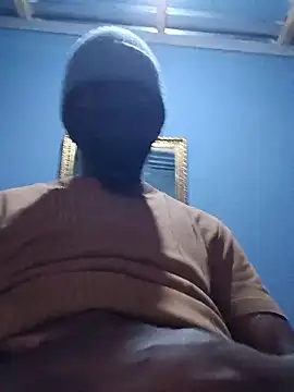 Snapshot of TheBlackT chatting on 3, 6, 2026 TheBlackT online show from 3, 6, 2026