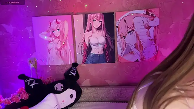 Adele kawaii online show from 15, 11, 2025