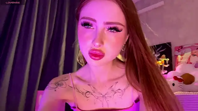 Adele kawaii online show from 26, 7, 2026