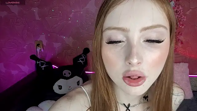 Adele kawaii online show from 23, 9, 2025