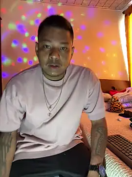 Saipuer31 online show from 21, 12, 2025