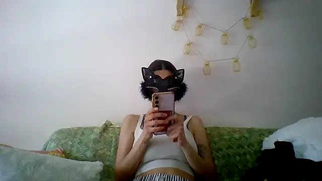 Snapshot of kittysissy chatting on 30, 5, 2026 kittysissy online show from 30, 5, 2026