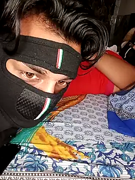 SHRUTI LOVE143 online show from 25, 2, 2025