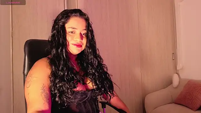 Snapshot of tatiana_10 chatting on 22, 6, 2026 tatiana 10 online show from 22, 6, 2026