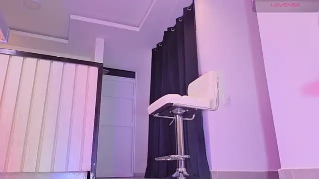 tatiana 10 online show from 4, 3, 2026