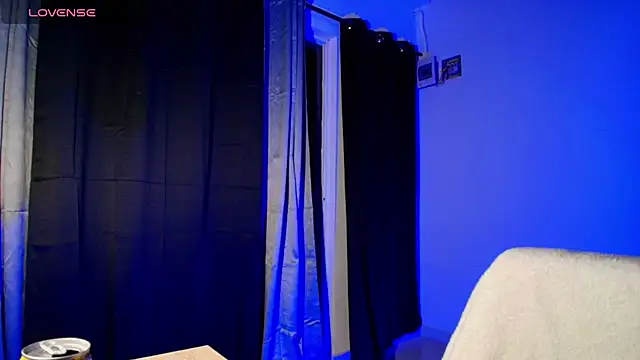 Snapshot of tatiana_10 chatting on 11, 3, 2025 tatiana 10 online show from 11, 3, 2025